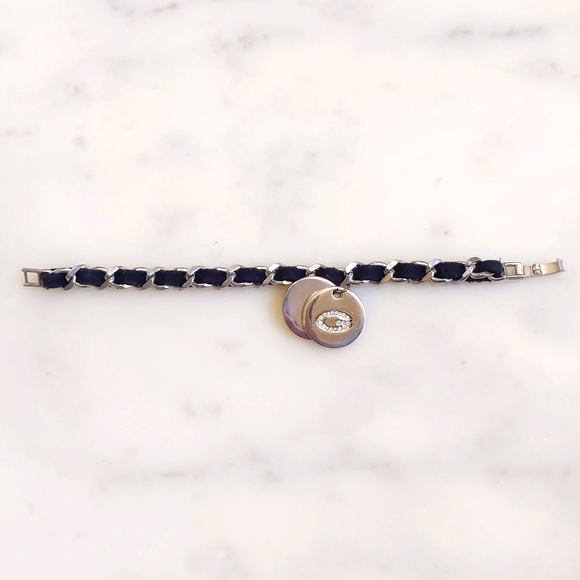 NWOT. Guess Logo Crystal Tags and Black Suede Leather/Chrome Chain 7" Bracelet. - Picture 3 of 3